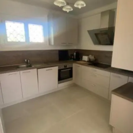 Toutes Commodites Apartamento